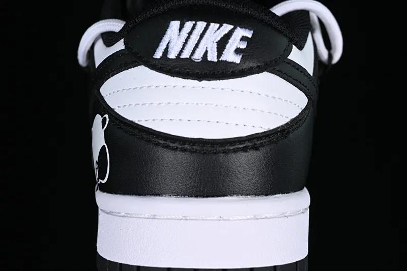All Categories Nk SB Dunk Series Nk SB Dunk Low Low-top sneakers Nk Dunk Low Black and White Panda Customized version of deconstructed strap casual sneakers DD1391-100